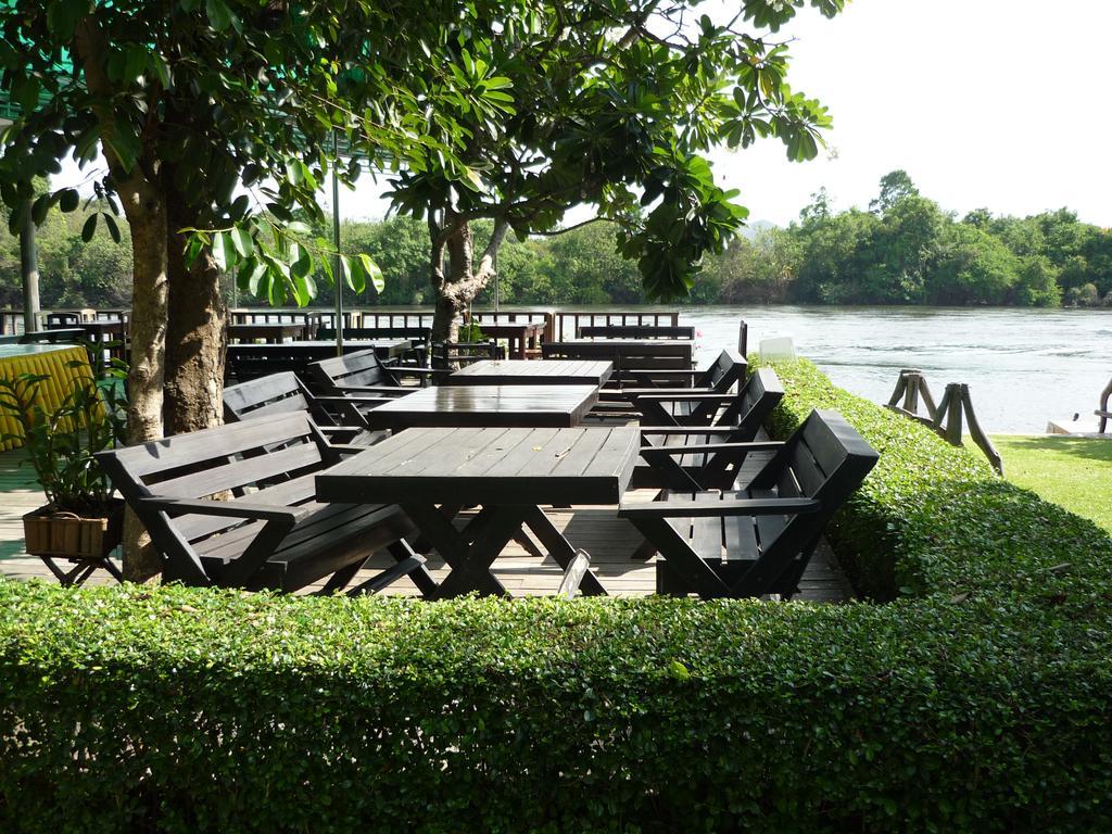 The Riverkwai Bridge Resort Kanchanaburi Eksteriør billede